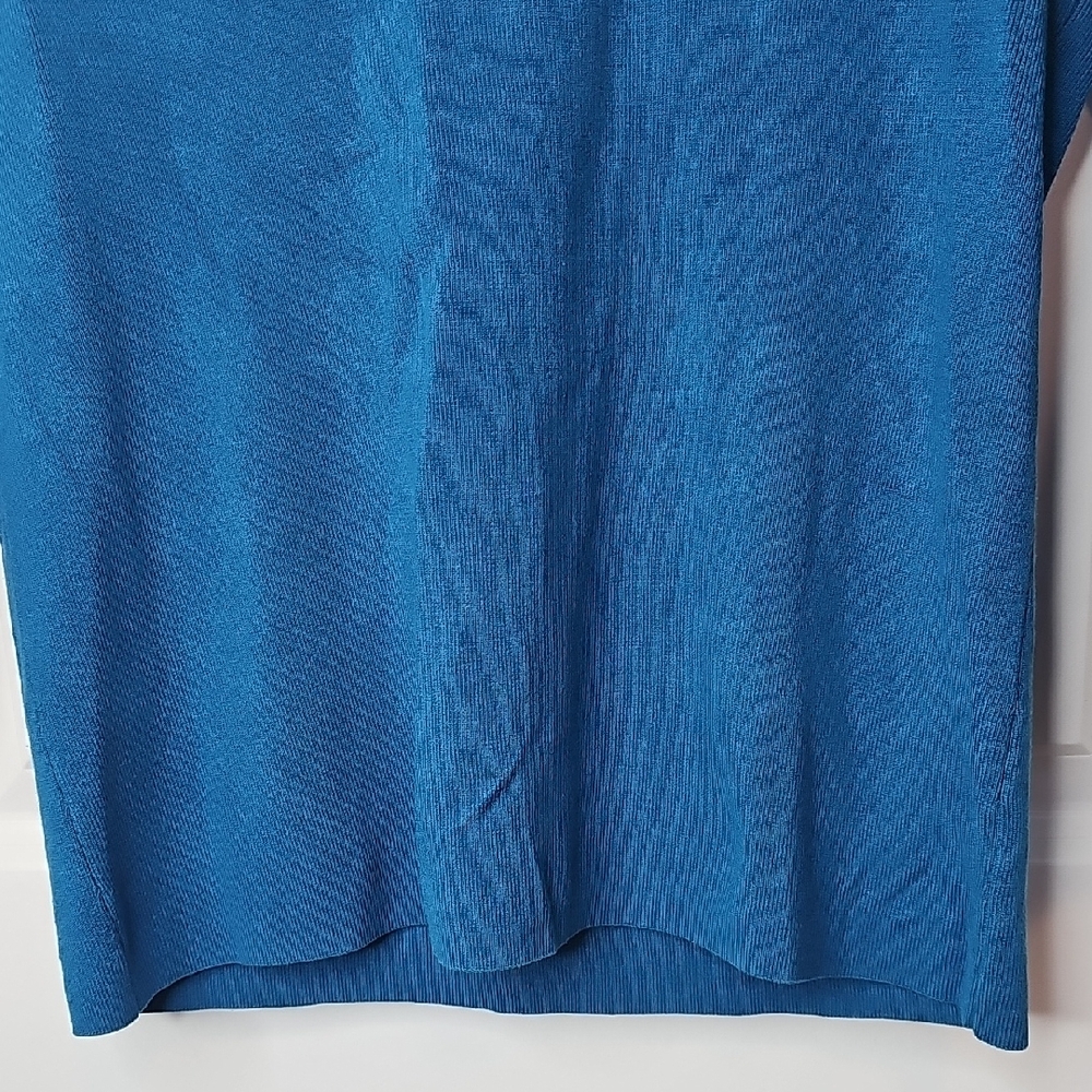 Prominence‎ Chic Blue Women's Sweater Size L - Picture 5 of 7